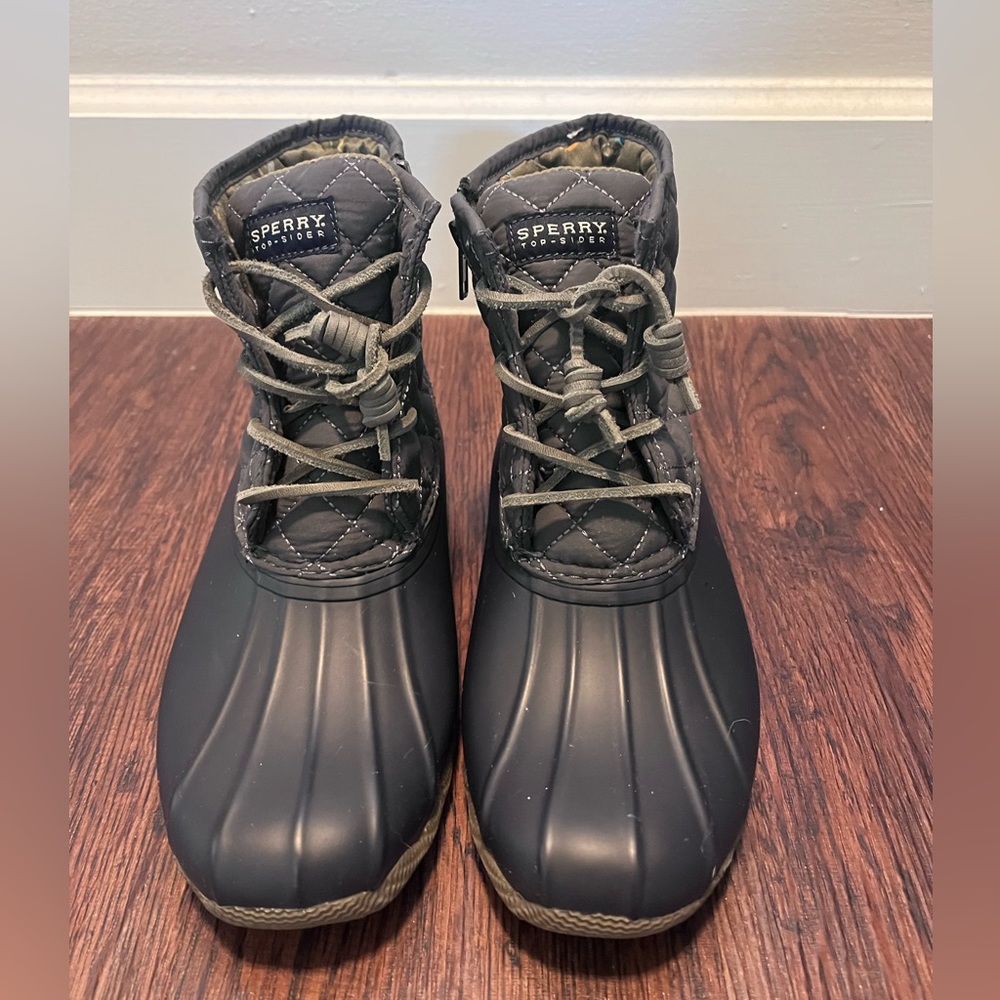 Sperry Women’s Quilted Duck Boots